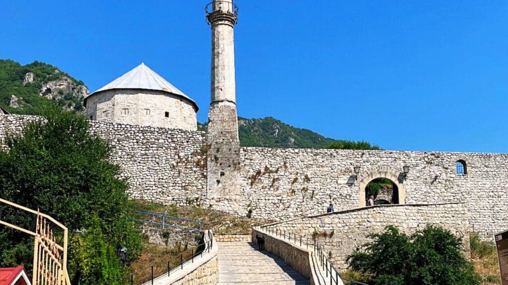 Bosnian Kingdom Capitals: Travnik & Jajce Travnik Fortress - Old Town
